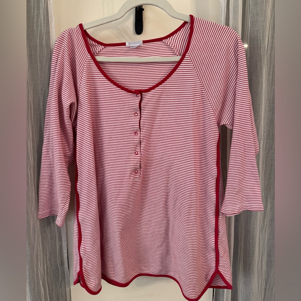LAKE Pajamas red stripe top size medium